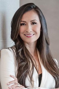Dr. Jenelle Kim: Speaking at the White Label World Expo New York